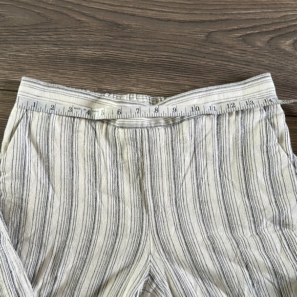 Banana Republic Gray Chinos Lightweight Drawstring cropped - Picture 10 of 12